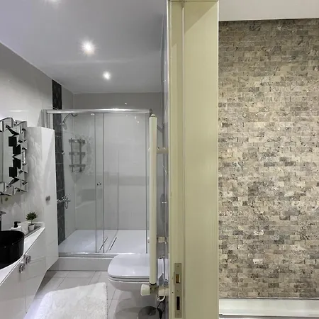 דירה Kaplan Luxury Family Flat - 3 Bedrooms With Air Conditioning & Heating In The *