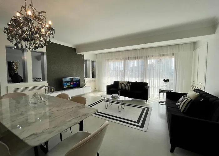 Kaplan Luxury Family Flat - 3 Bedrooms With Air Conditioning & Heating In The Apartment Istanbul