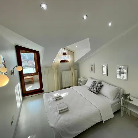 Kaplan Luxury Family Flat - 3 Bedrooms With Air Conditioning & Heating In The Lejlighed